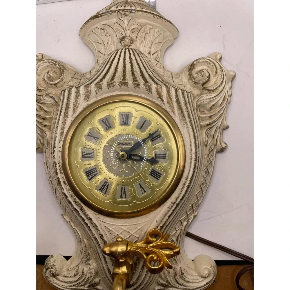 United Clock Corp vintage united
